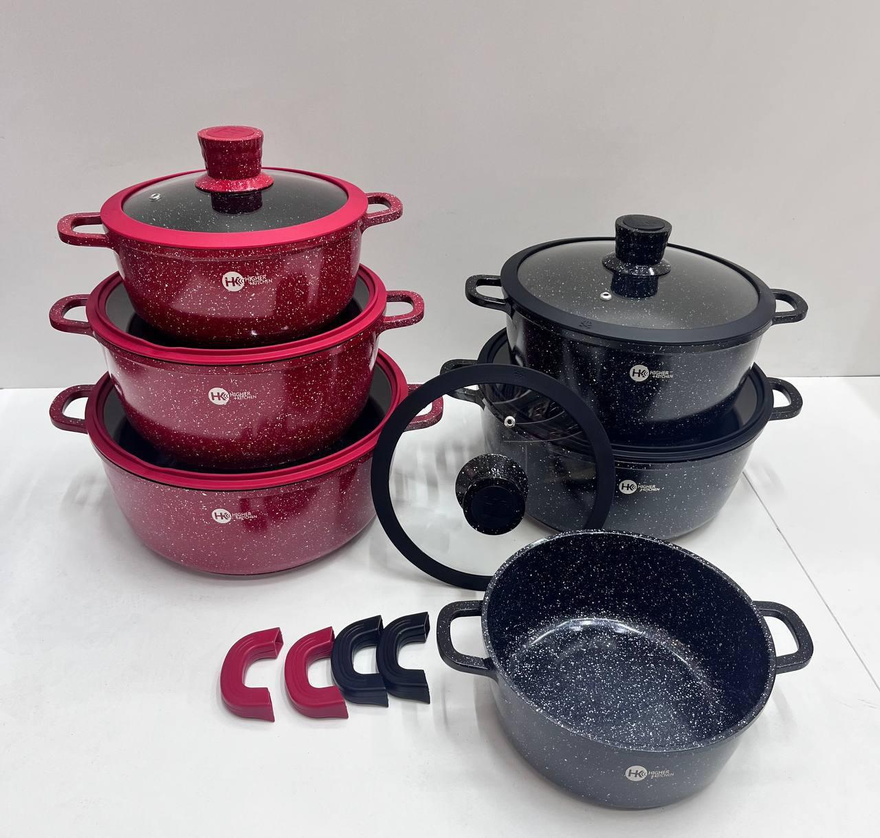 Set of round pots with silicone lids HK 325