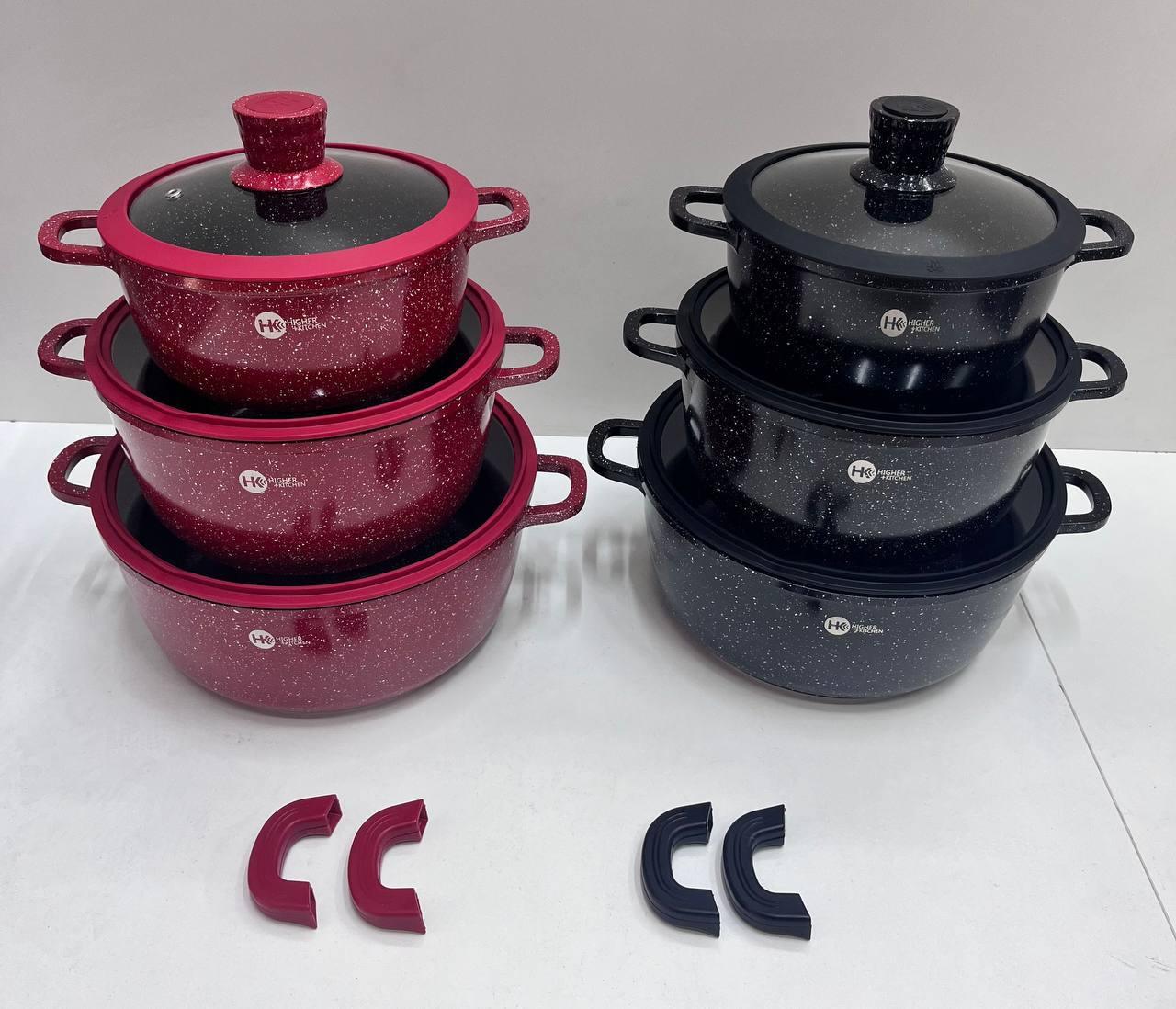 Set of round pots with silicone lids HK 325