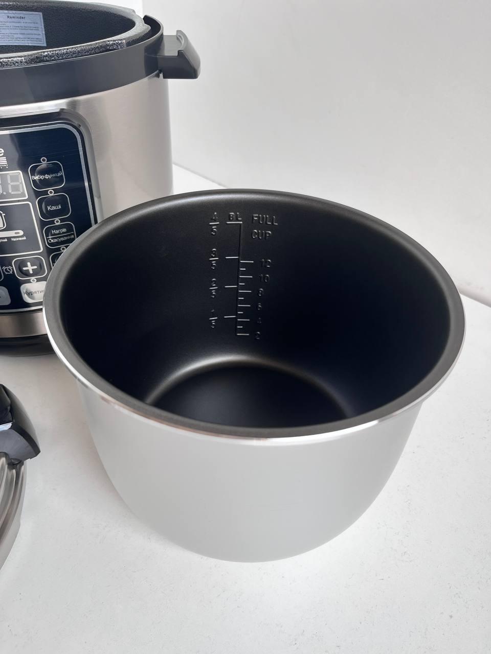 Multivarca scorovarca ZP-121 3000 W